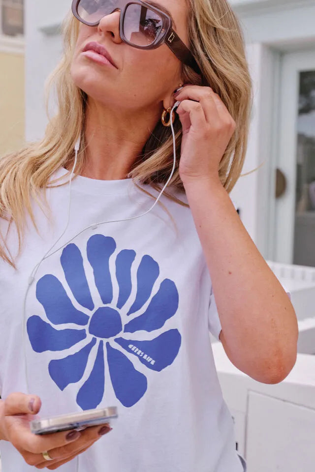 Stevie Slouchy Tee White Ceres Flora
