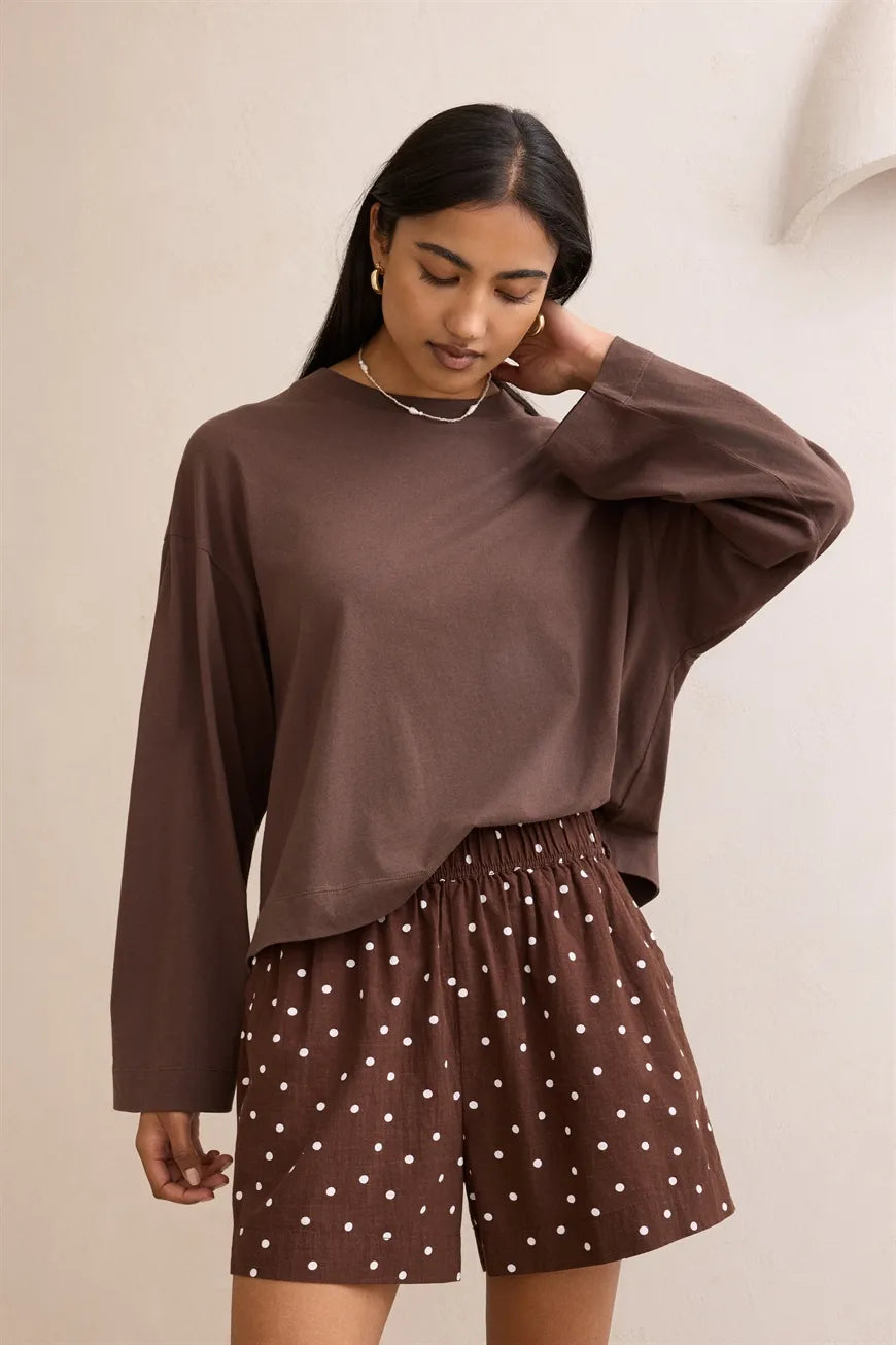 Mila Short Choc Scattered Spot