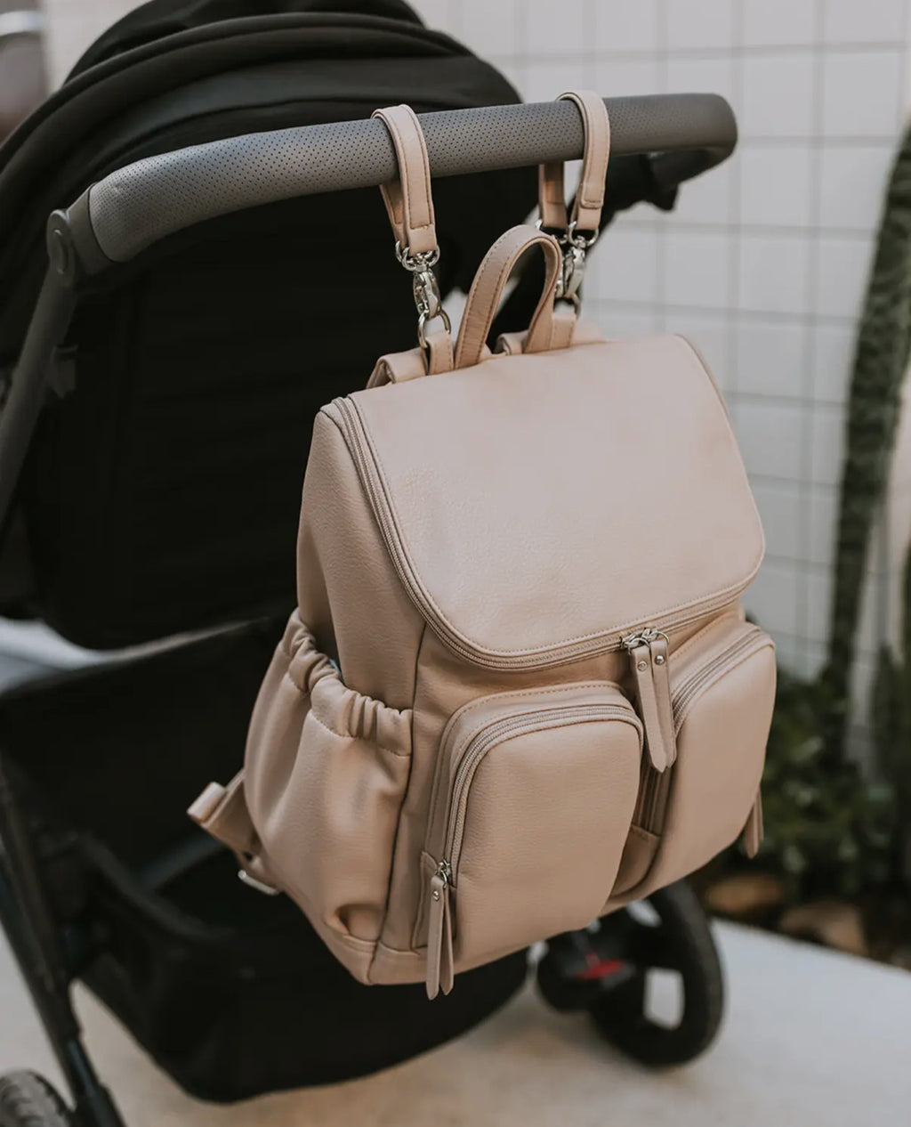 Signature Nappy Backpack - Oat Vegan Leather