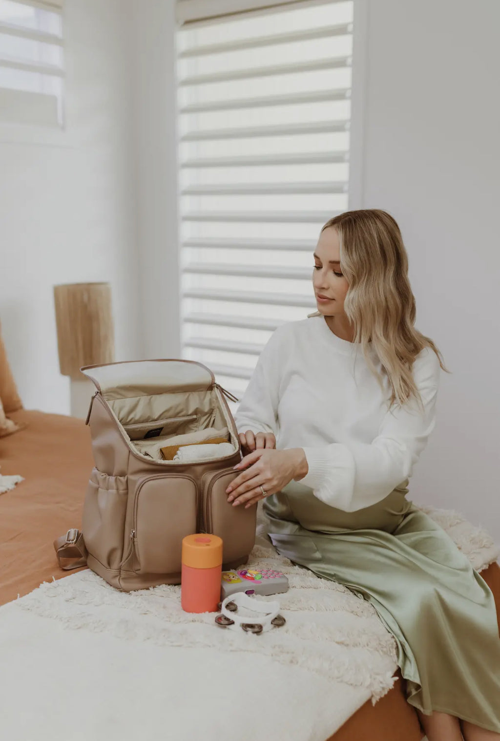 Signature Nappy Backpack - Oat Vegan Leather