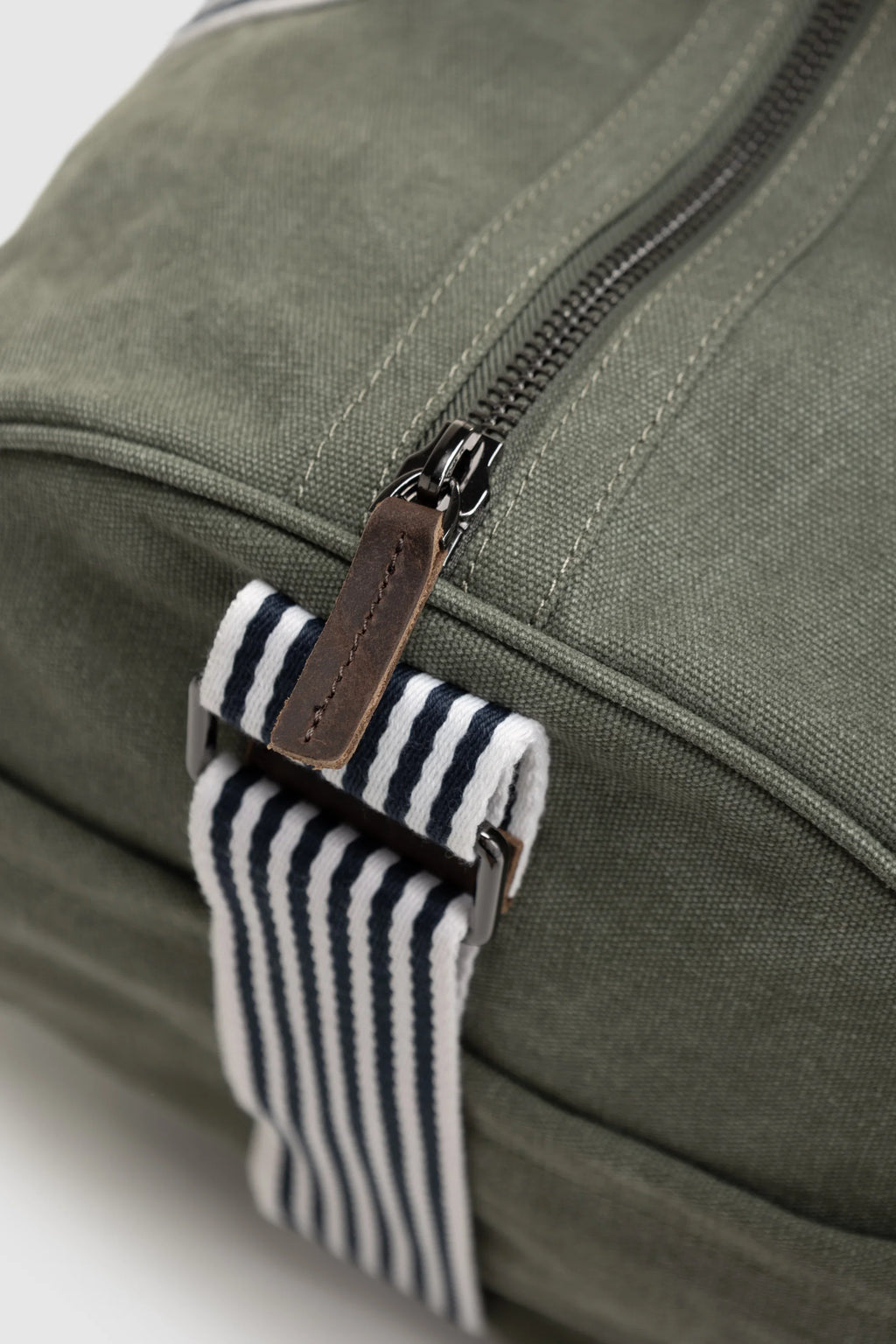 Canvas Duffle Pine