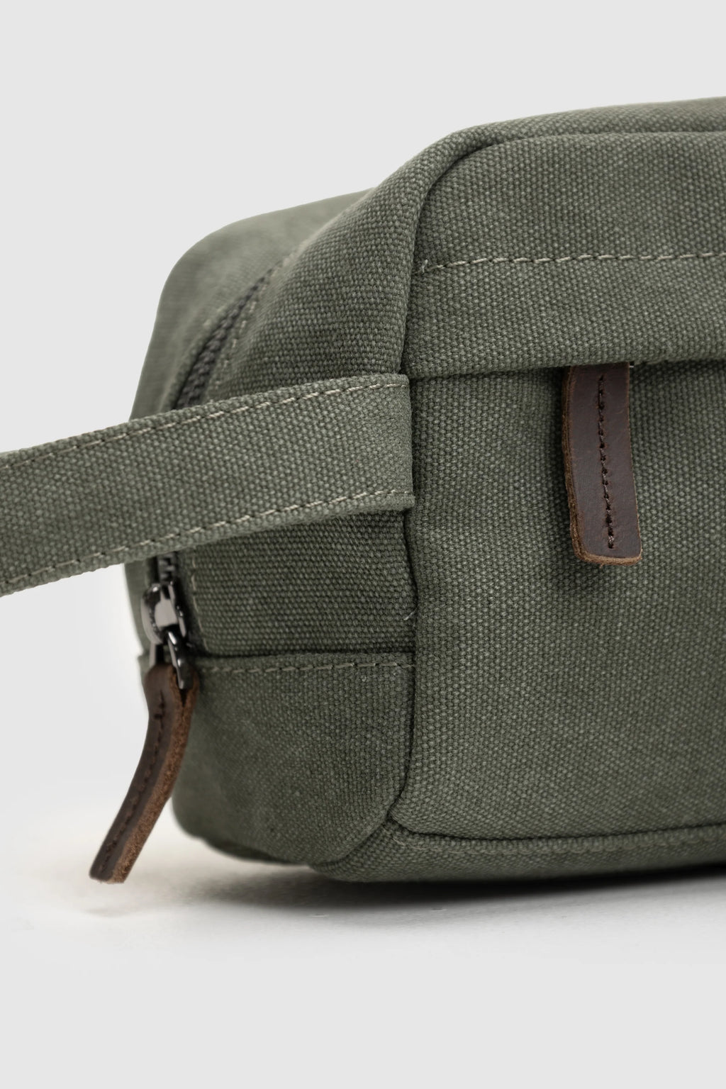 Logo Wash Bag Pine