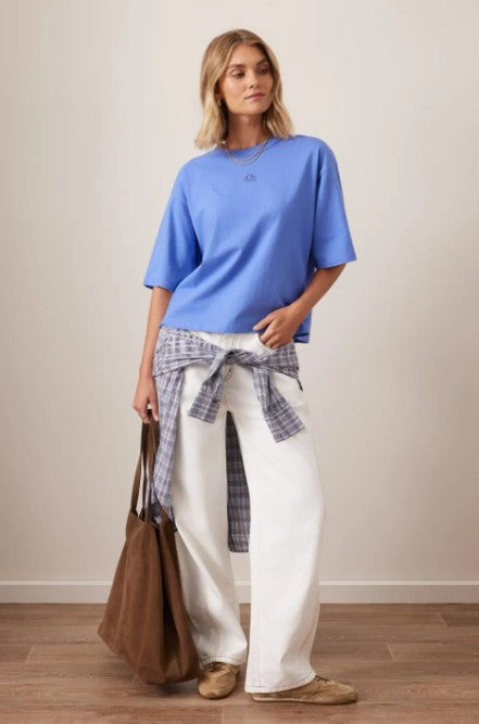 Phoebe Premium Tee Vintage Blue