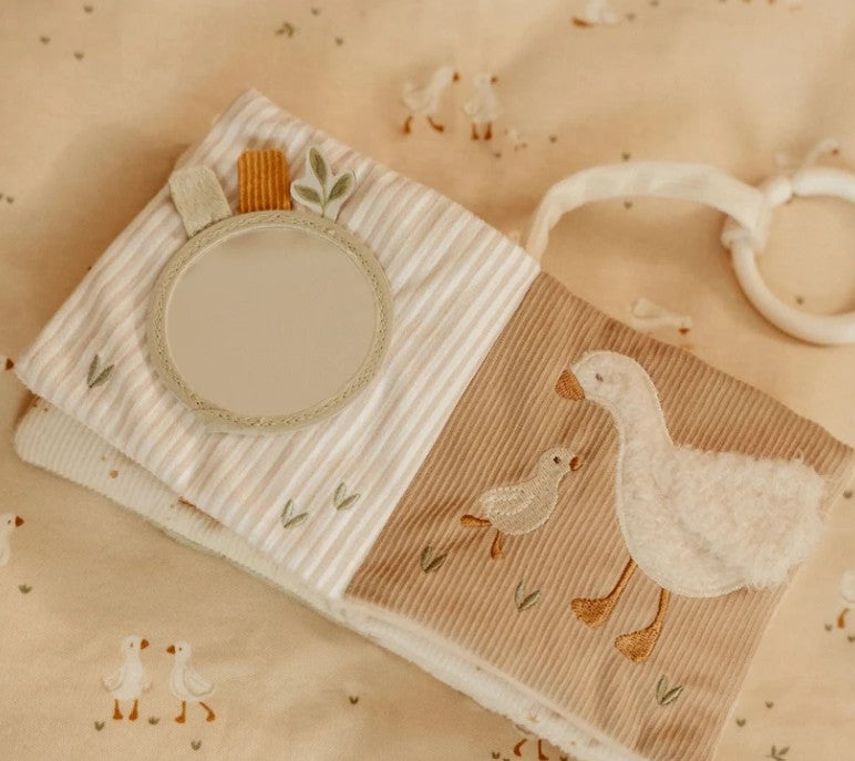 Little Goose Stroller Book