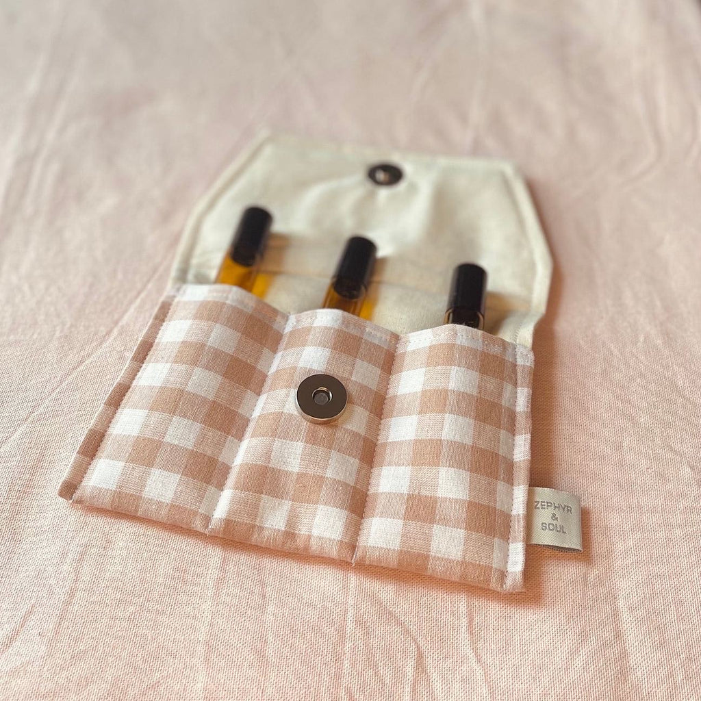 Essential Oil Pouch - Beige gingham