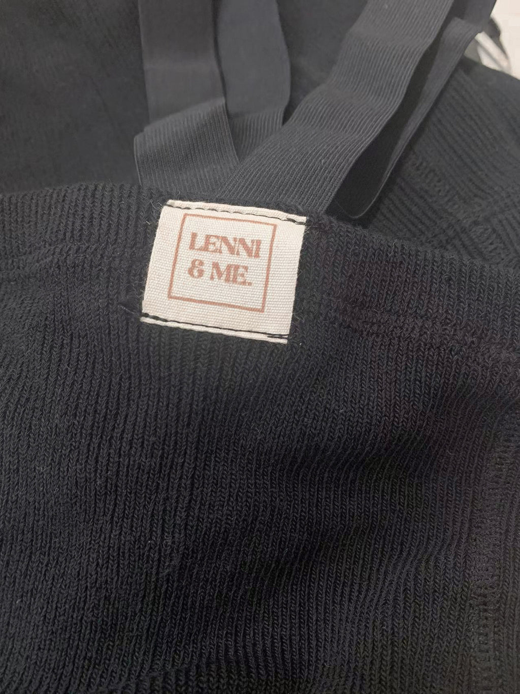 Riley Shorties - Black